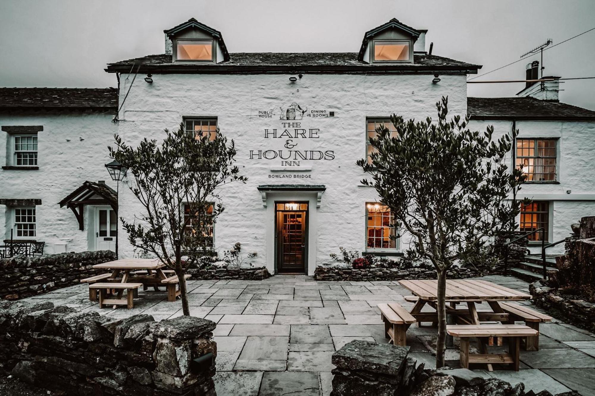 The Hare & Hounds Inn Bowland Bridge Kültér fotó